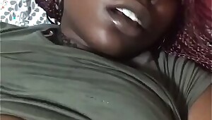 NiaMilkMarie BirtHDay Live